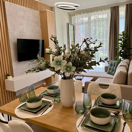 Ξενοδοχείο Domenico Luxury 3*